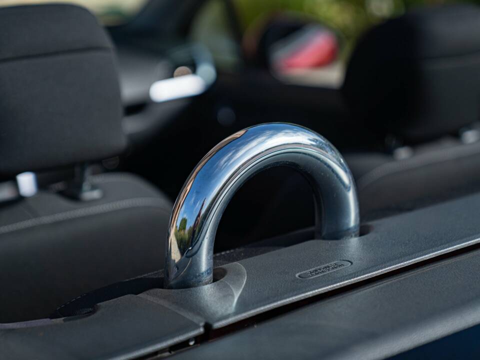 Image 18/50 of Peugeot 207 CC 1.6 VTi (2008)