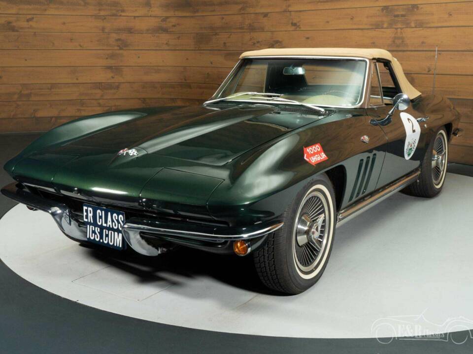 Image 15/19 de Chevrolet Corvette Sting Ray Convertible (1965)