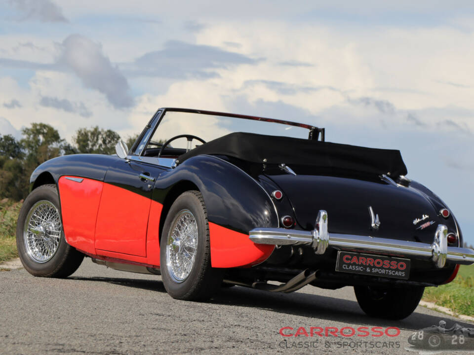 Immagine 24/43 di Austin-Healey 3000 Mk II (BJ7) (1963)