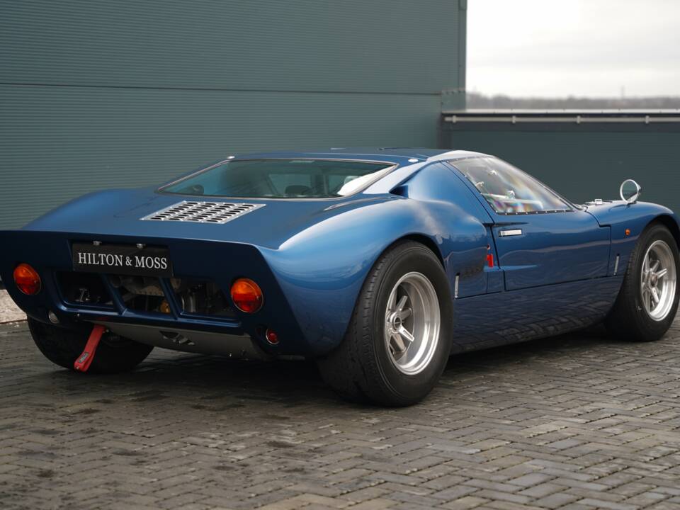 Bild 32/50 von Ford GT40 (2021)