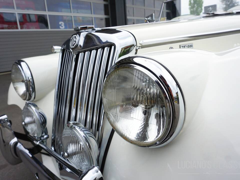 Image 15/70 of MG TF 1500 (1955)