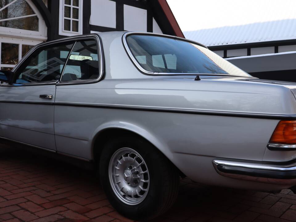 Bild 7/50 von Mercedes-Benz 280 C (1977)