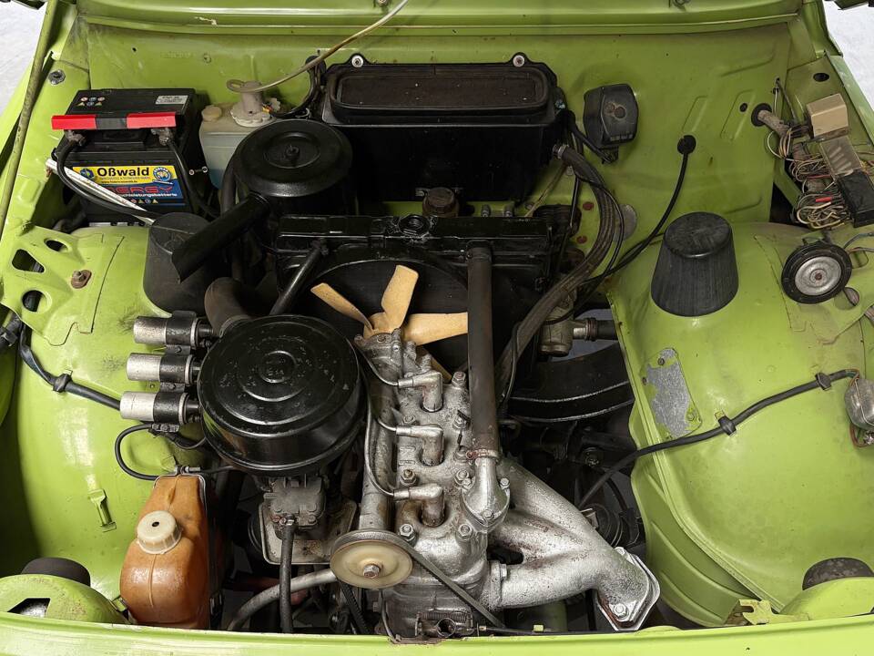 Image 21/26 of Wartburg 353 (1974)