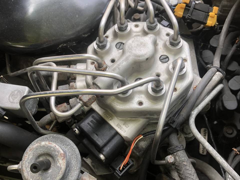 Bild 29/47 von Bentley Turbo R (1987)