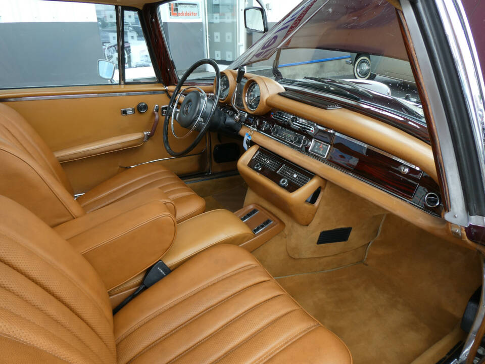 Bild 11/22 von Mercedes-Benz 280 SE 3,5 (1971)