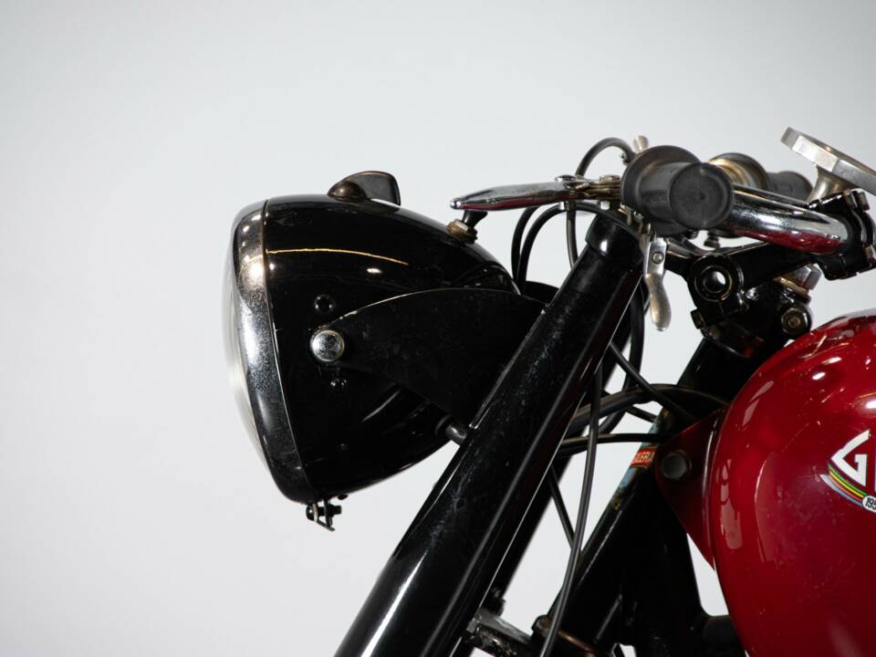 Imagen 30/50 de Gilera Saturno (1963)