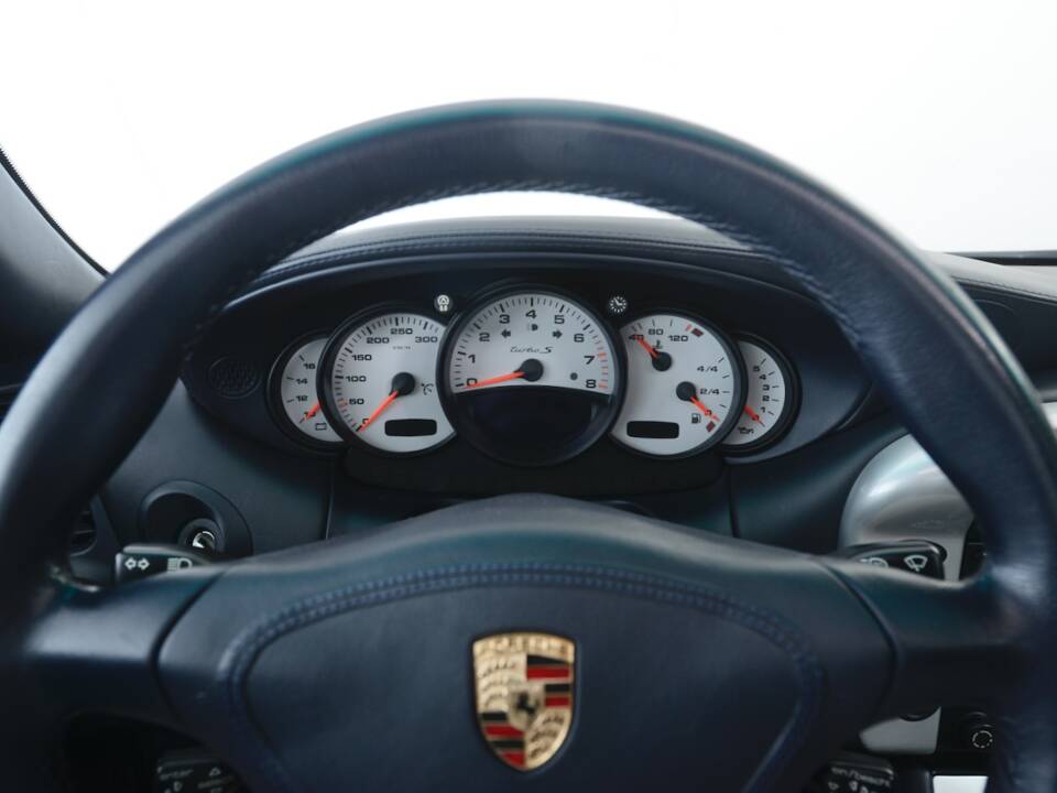 Imagen 16/20 de Porsche 911 Turbo S (2004)