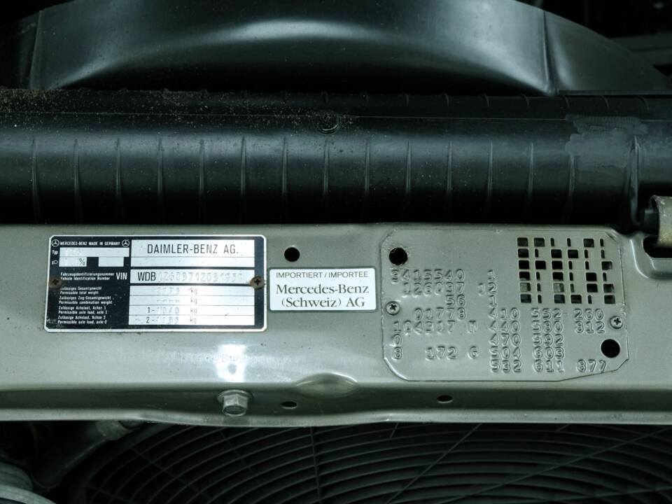 Bild 12/50 von Mercedes-Benz 500 SEL (1983)