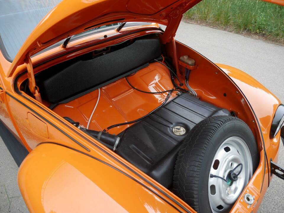 Image 38/40 of Volkswagen Käfer 1200 Jeans (1900)