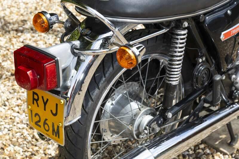 Image 19/39 of Triumph T 150 V Trident (1973)