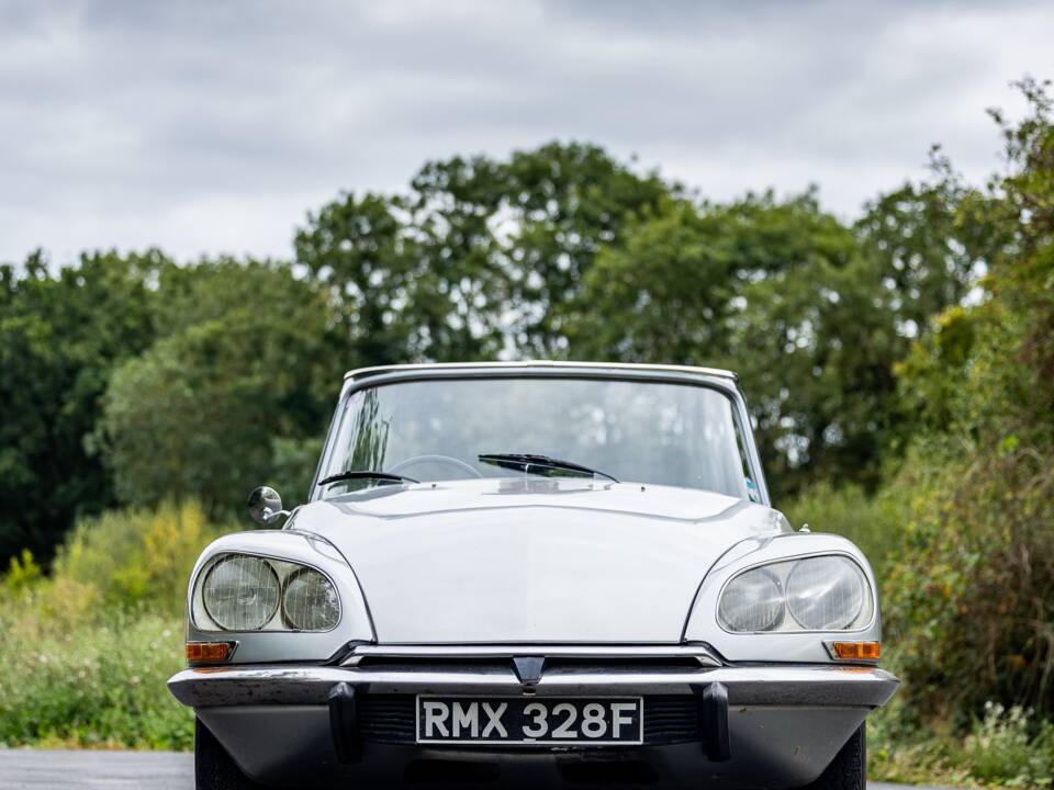 Bild 14/50 von Citroën ID 19 Break (1967)