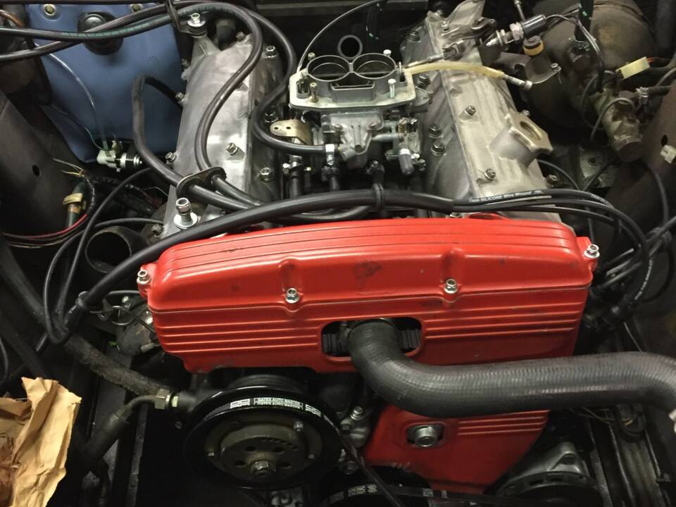 Image 16/18 of FIAT 130 Coupé (1971)