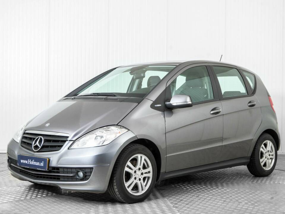Bild 1/43 von Mercedes-Benz A 160 CDI (2010)