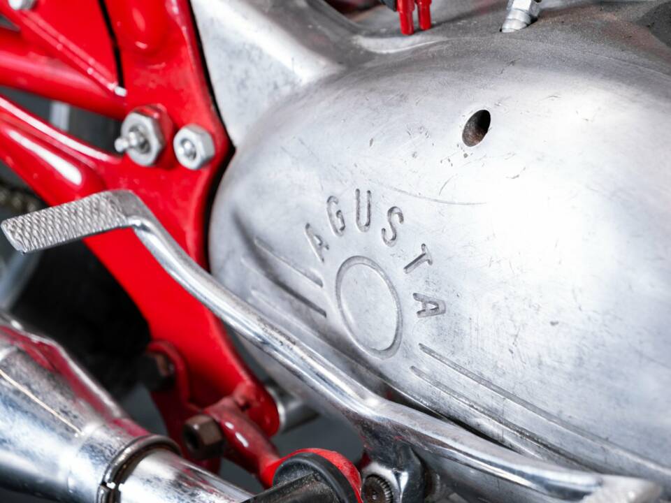 Immagine 32/47 di MV Agusta DUMMY (1957)