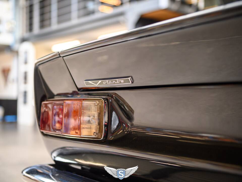 Bild 46/73 von Aston Martin V8 EFi Volante (1987)