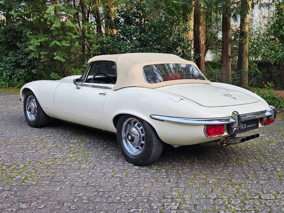 Imagen 3/10 de Jaguar E-Type V12 (1973)