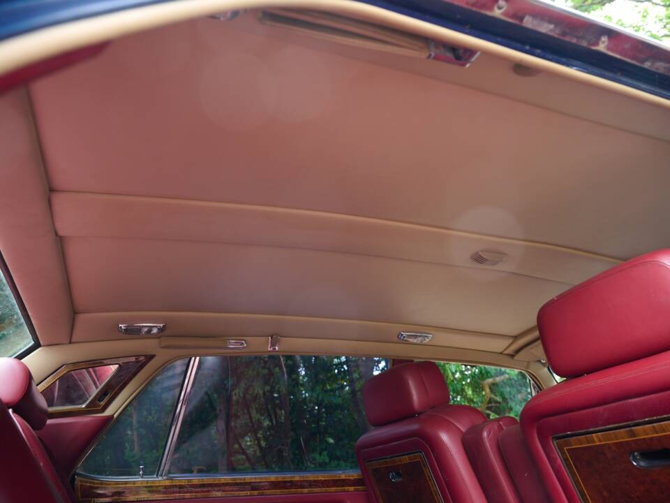 Bild 27/46 von Rolls-Royce Silver Spur II (1990)
