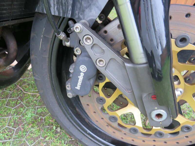 Image 28/44 of Norton F1 (1990)