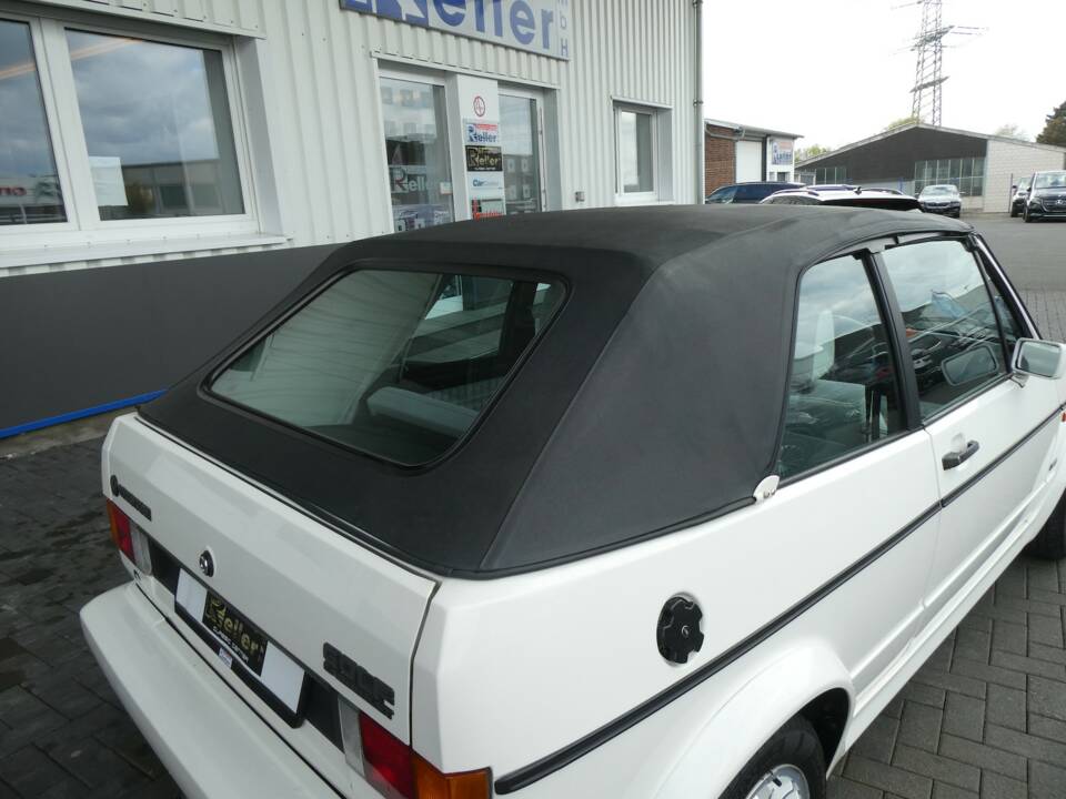 Image 22/23 of Volkswagen Golf Mk I Convertible 1.8 (1992)