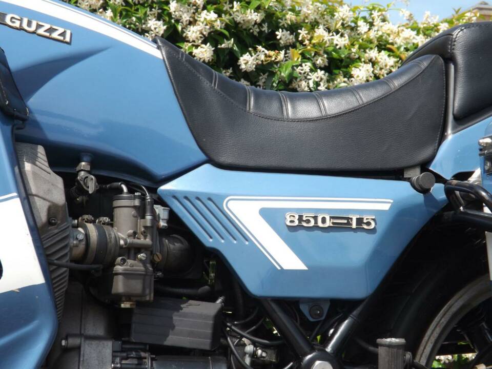 Image 12/50 of Moto Guzzi DUMMY (1994)