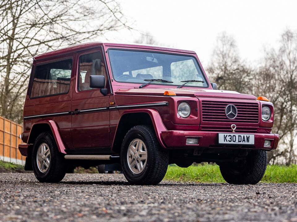 Image 1/32 of Mercedes-Benz 300 GD (kurz) (1992)