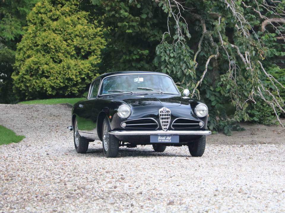 Imagen 3/25 de Alfa Romeo 1900 C Super Sprint (1957)