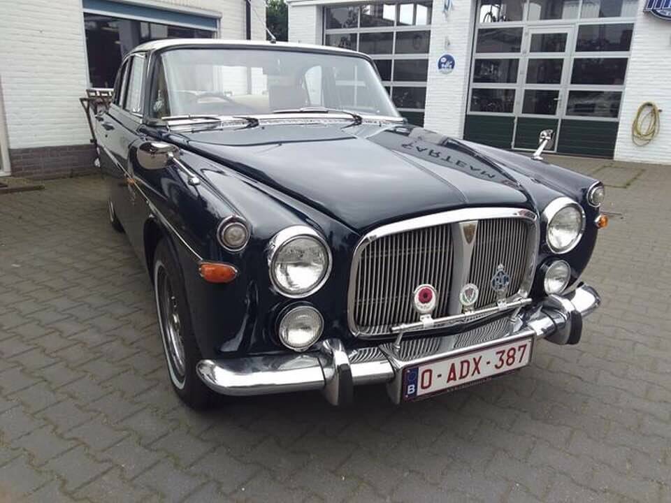 Image 4/28 of Rover 3.5 Litre Coupe (1973)