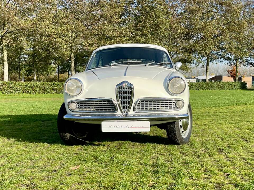 Image 3/32 of Alfa Romeo Giulia 1600 Sprint (1963)