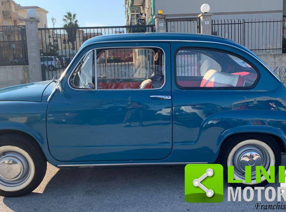 Image 9/10 of FIAT 600 D (1968)