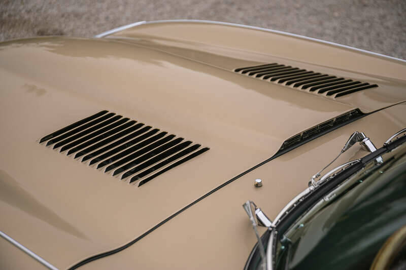 Image 46/50 de Jaguar E-Type 4.2 (1965)