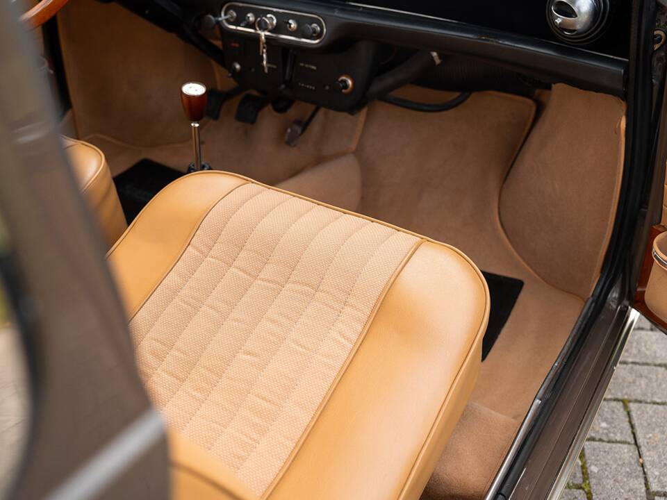 Immagine 24/36 di Innocenti Mini 1001 Export (1972)