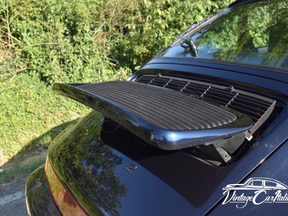 Bild 48/50 von Porsche 911 Carrera 2 (1992)