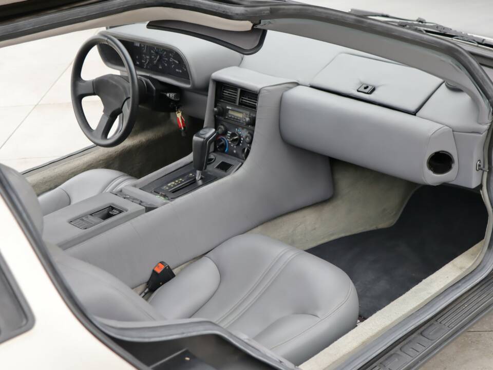 Bild 4/50 von DeLorean DMC-12 (1981)