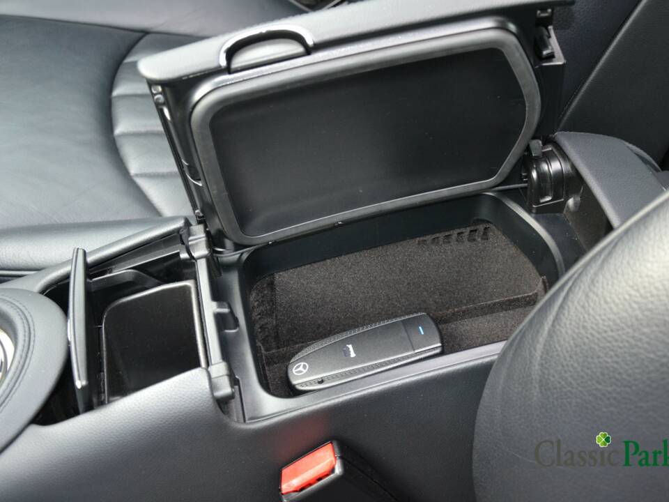 Bild 50/50 von Mercedes-Benz CLS 350 CGI (2008)