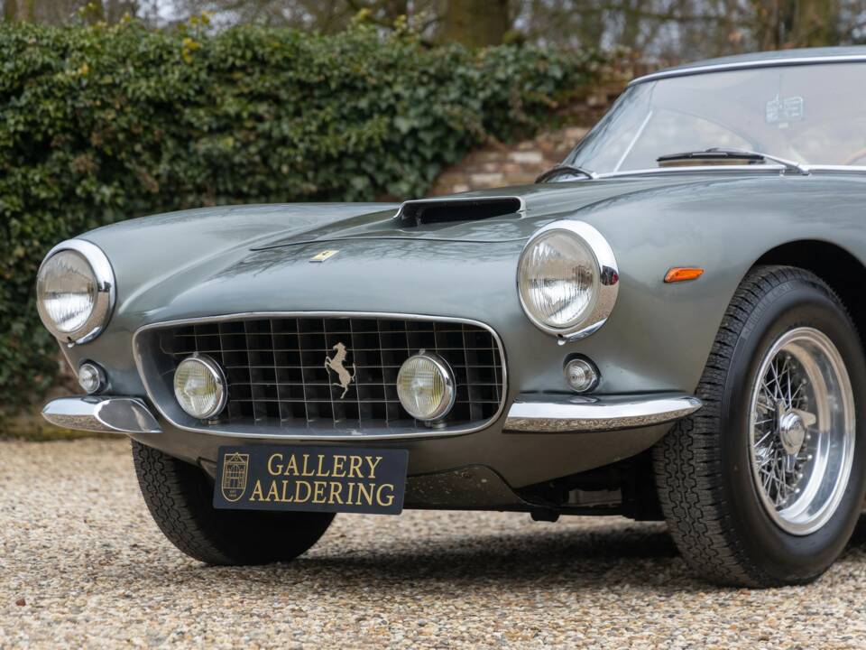 Image 18/50 of Ferrari 250 GT SWB Berlinetta (1962)