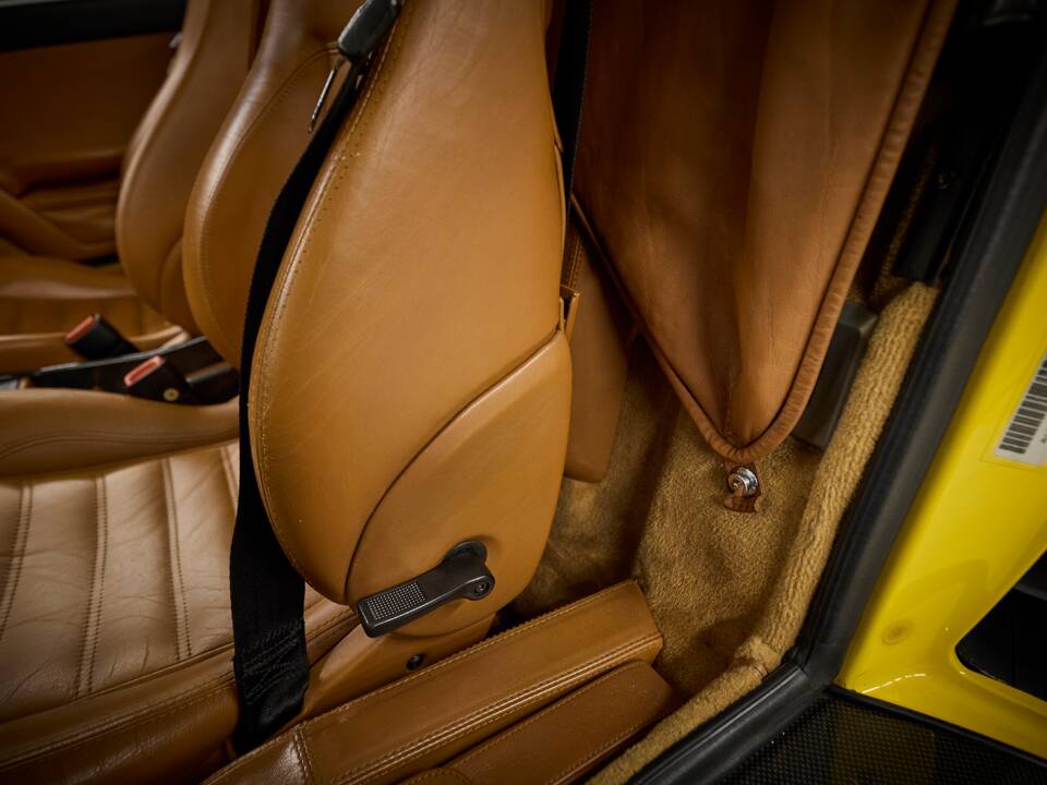 Image 71/100 of Ferrari F 355 Spider (1999)