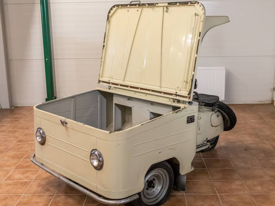 Image 4/14 de Puch LARO 125 (1900)