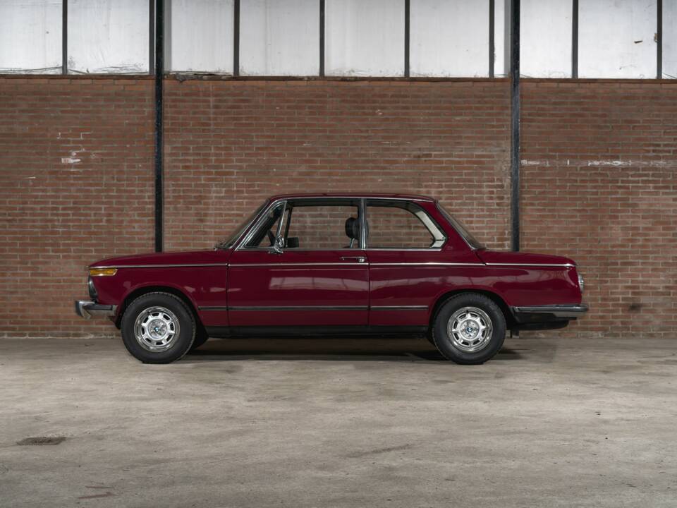 Image 5/91 of BMW 1802 (1973)