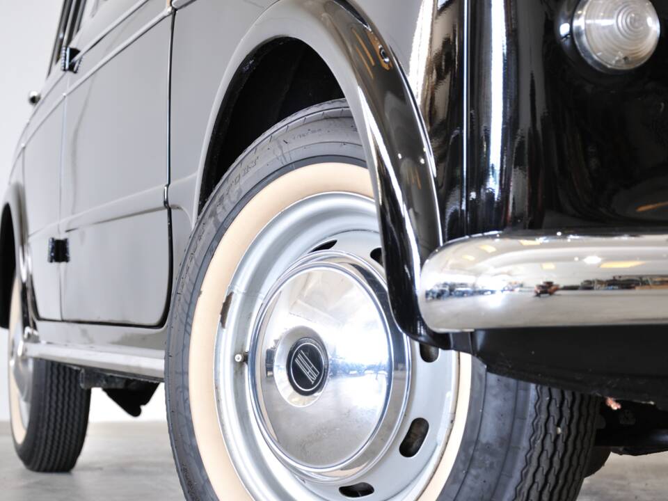 Imagen 7/37 de FIAT 1100-103 H (1959)