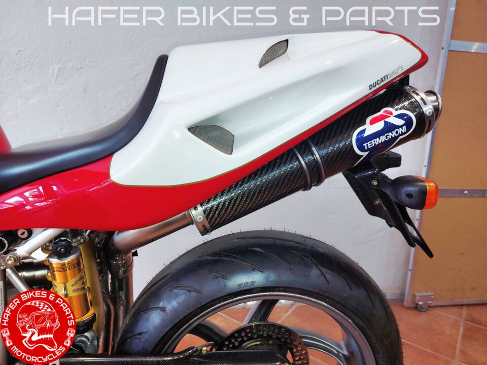 Imagen 28/33 de Ducati DUMMY (2000)