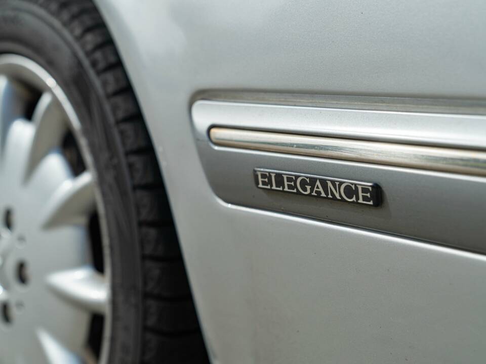 Afbeelding 17/50 van Mercedes-Benz E 430 (2000)