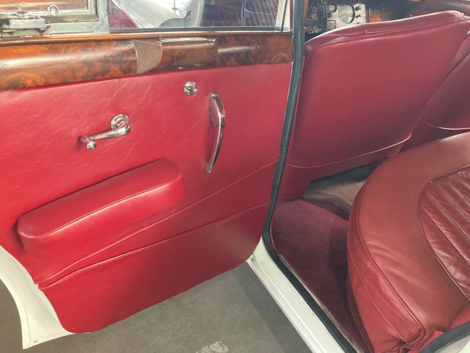 Image 10/38 of Jaguar Mk VII (1952)