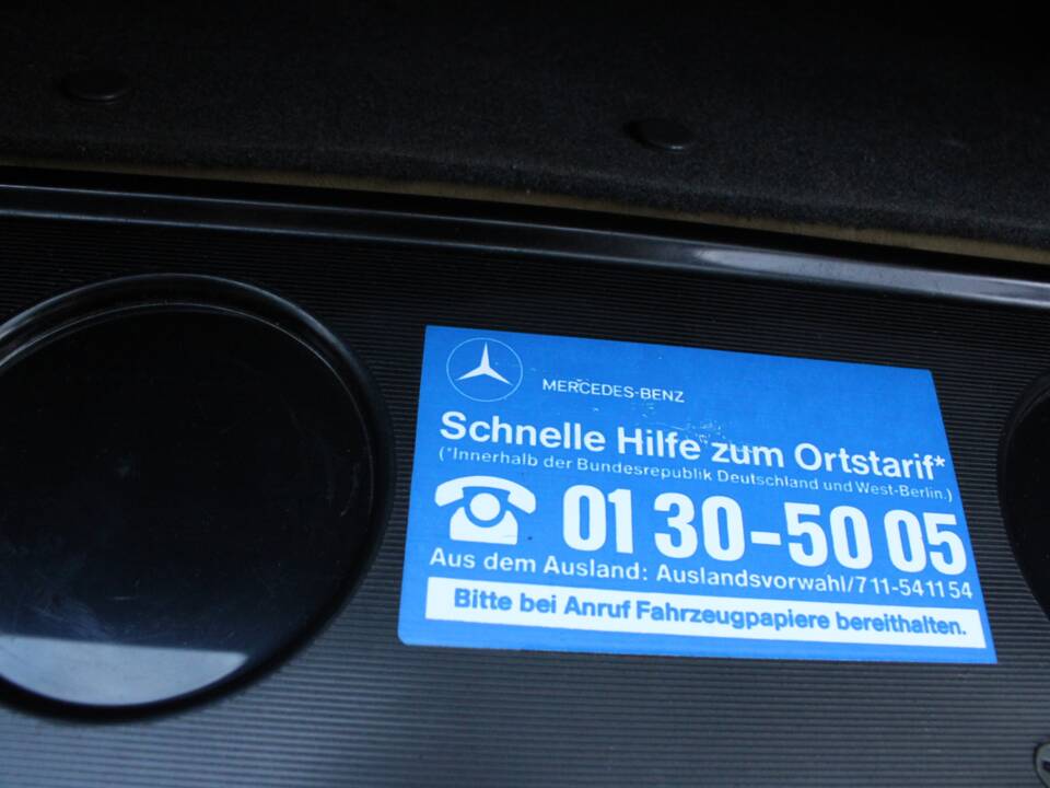 Image 28/51 de Mercedes-Benz 500 SE (1984)