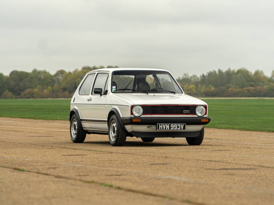 Image 16/40 of Volkswagen Golf I GTI 1.6 (1980)