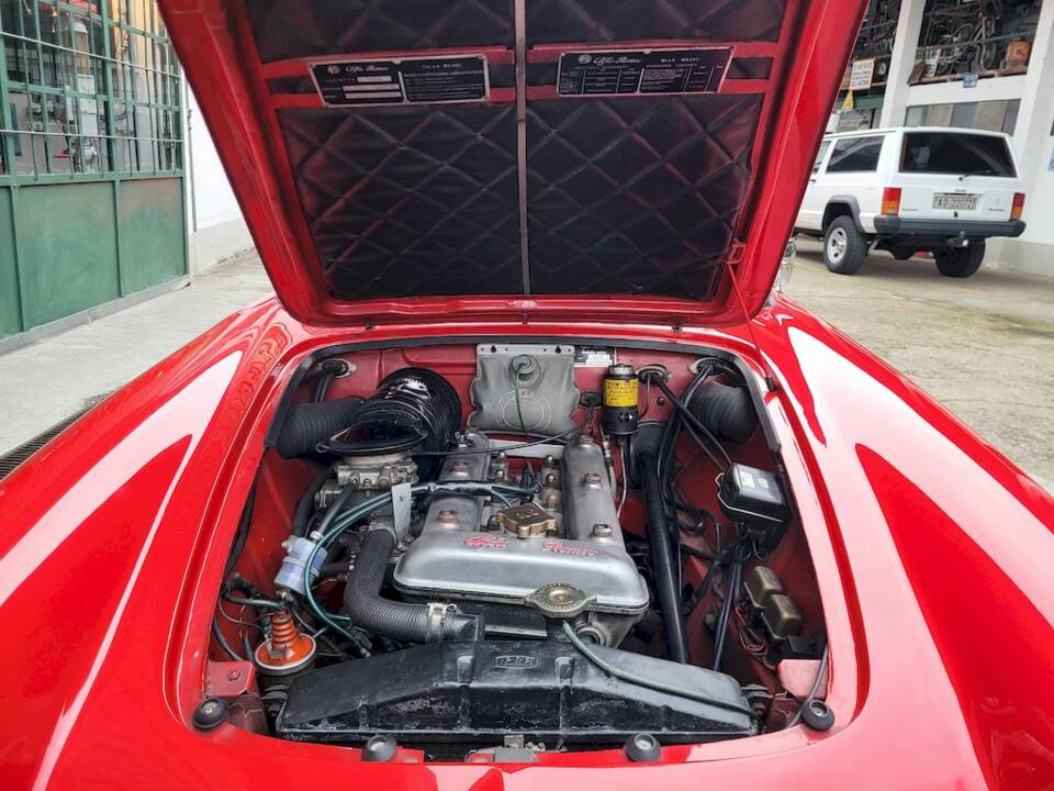 Image 37/65 of Alfa Romeo Giulietta Spider (1962)