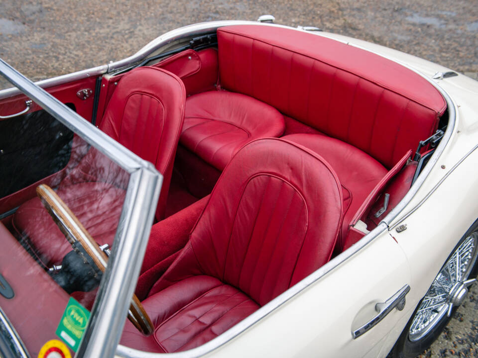 Bild 16/22 von Austin-Healey 100&#x2F;6 (BN4) (1957)