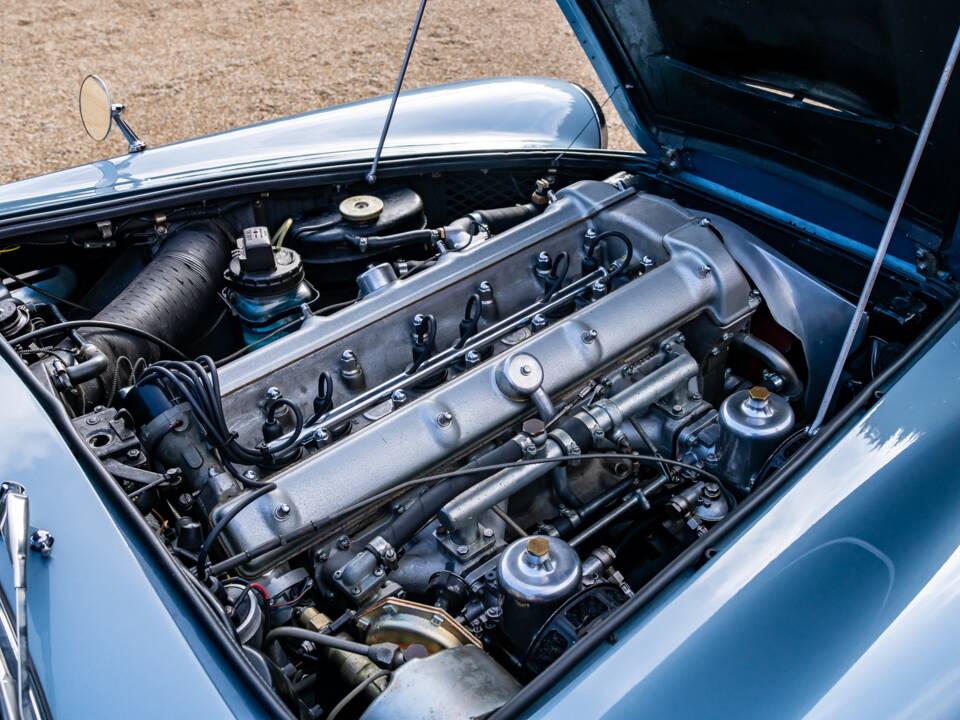Afbeelding 45/46 van Aston Martin DB 4 (1962)