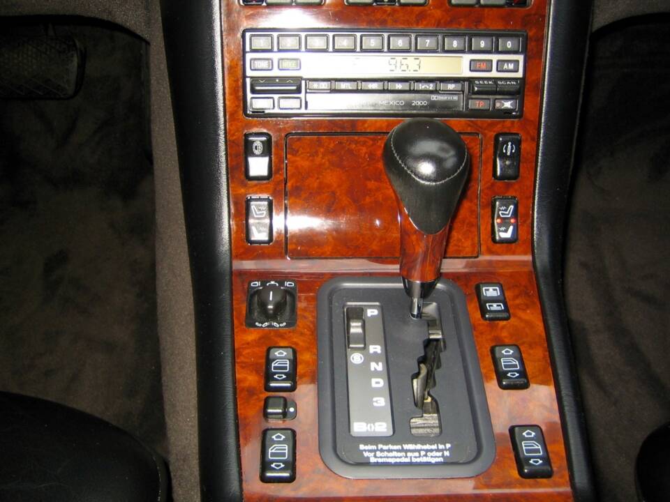 Image 36/45 of Mercedes-Benz 500 SEL (1992)