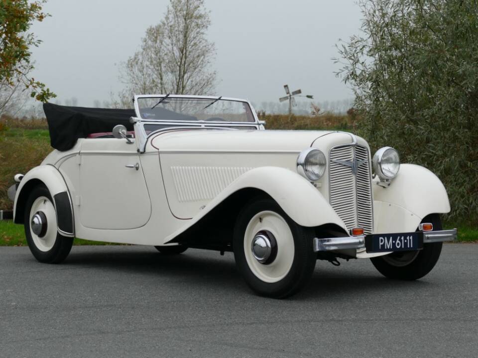 Image 13/15 of Adler Trumpf Sport (1934)