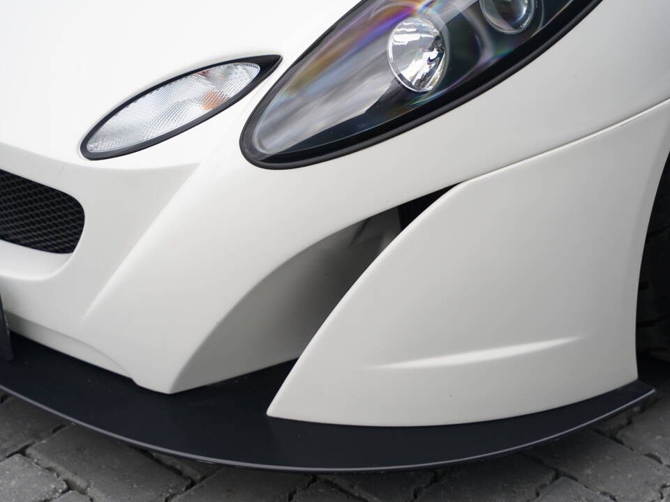 Image 36/50 of Lotus 2-Eleven GT4 (2009)